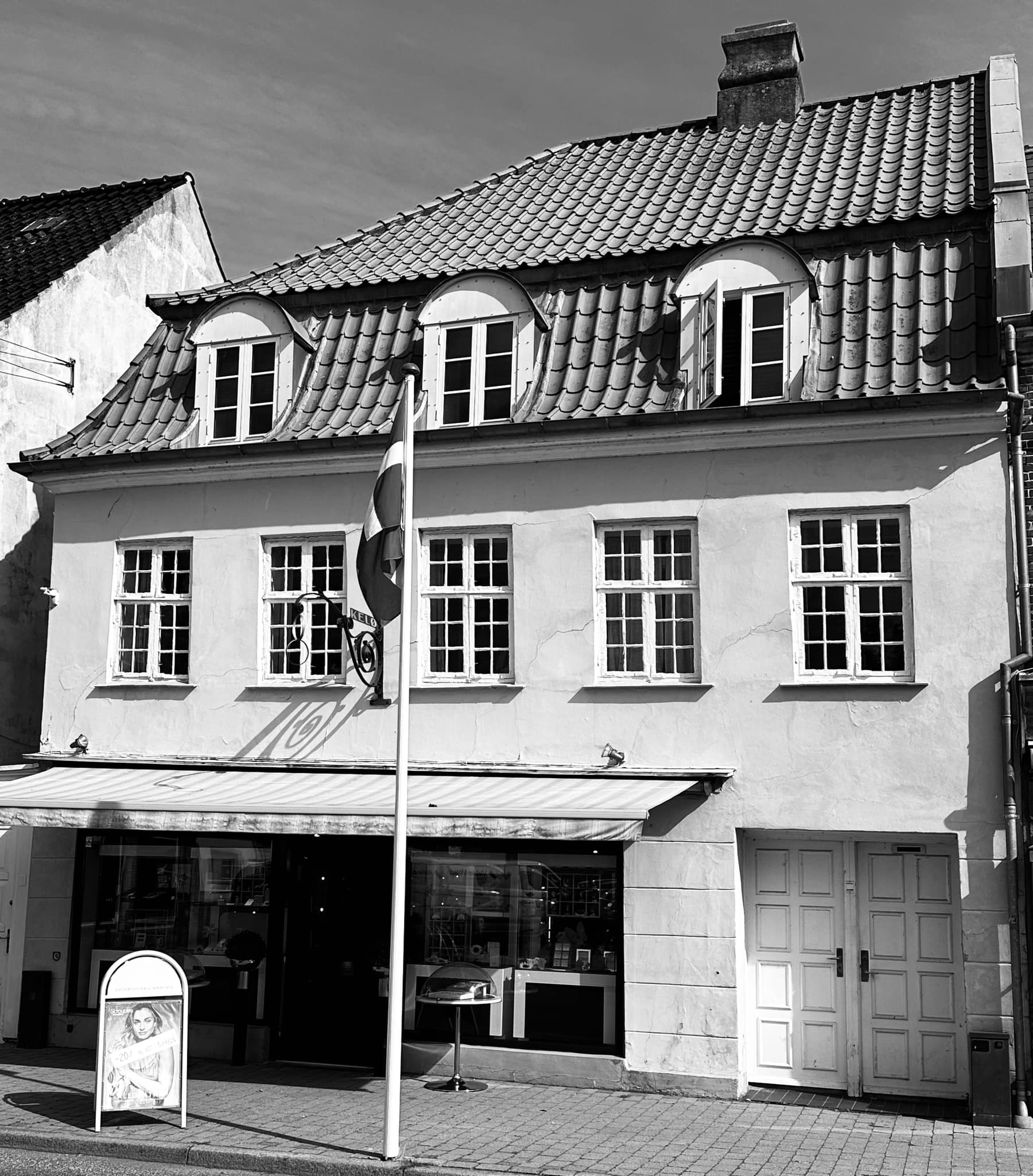 Maison d'Aure butik i Maribo - fysisk butik hvor du kan se og købe hestesmykker